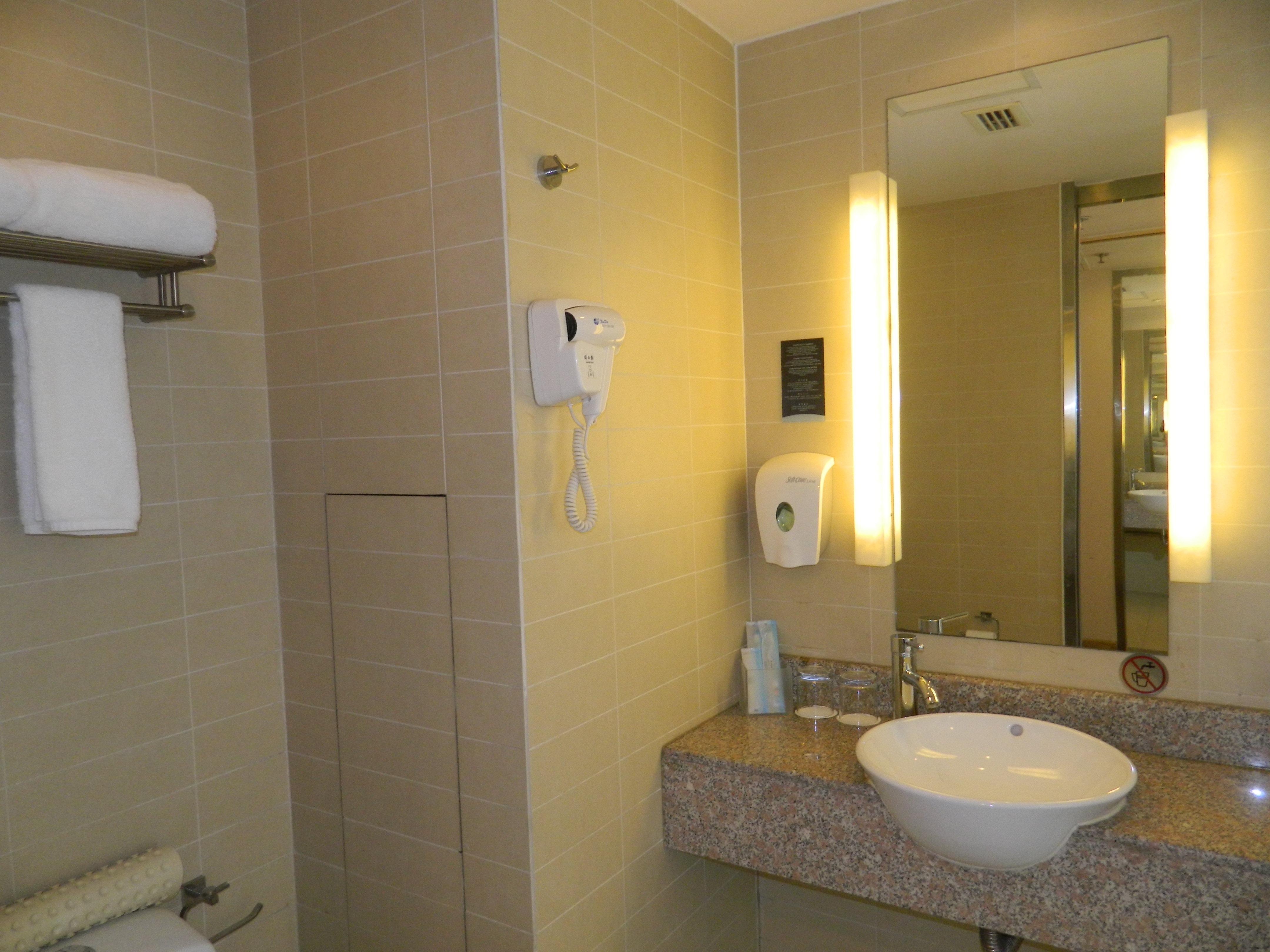 Holiday Inn Express Tianjin Airport By Ihg Esterno foto