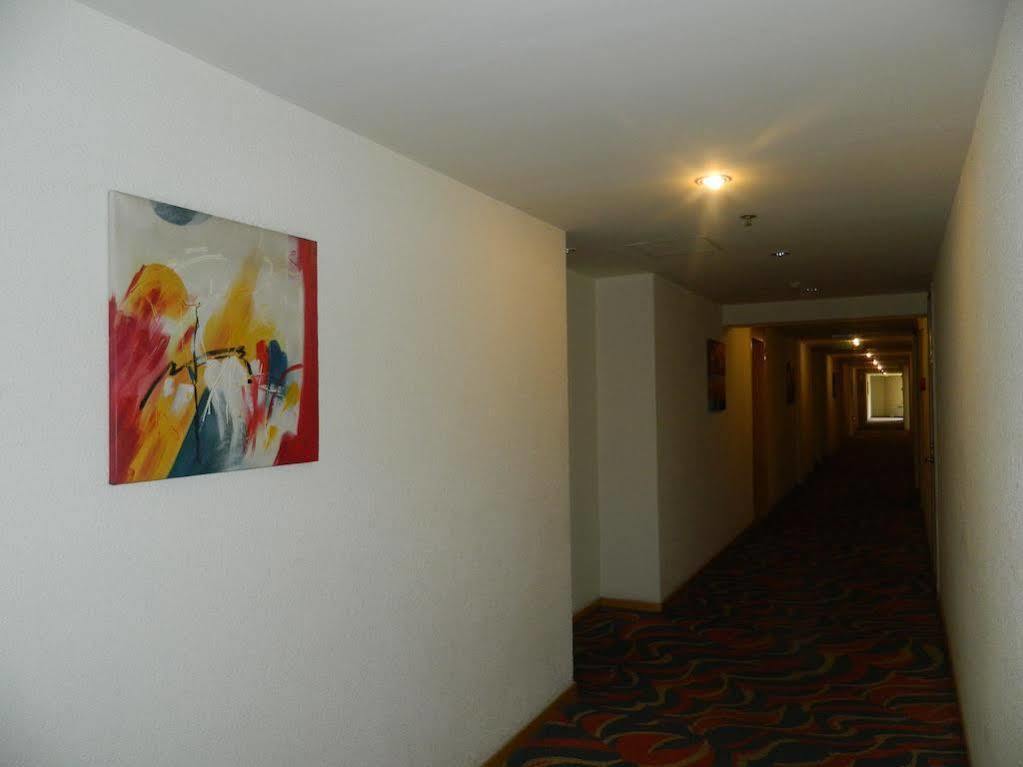 Holiday Inn Express Tianjin Airport By Ihg Esterno foto